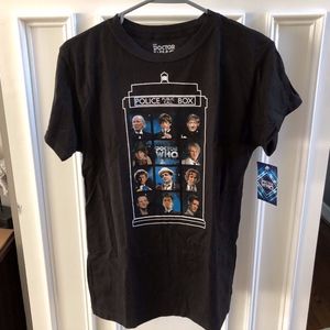 Dr. Doctor Who Police Call Box T-Shirt Mens XL NWT
